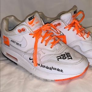 SOLD Nike Air Max 1 LX Just Do It